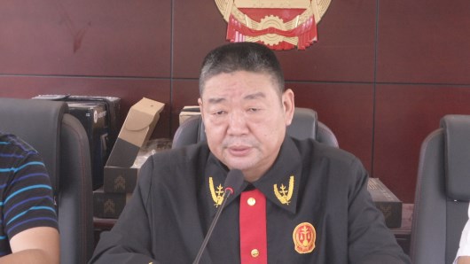 主审法官.jpg